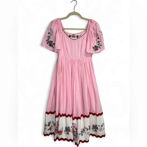 Strawberry Shortcake Embroidered Midi
Dress - BoxLunch Exclusive. - Picture 2 of 8